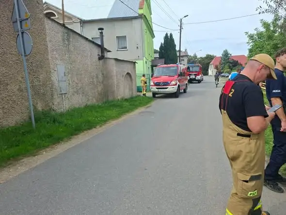 Interwencja OSP Łagiewniki: zanieczyszczenie rzeki na ul. Południowej