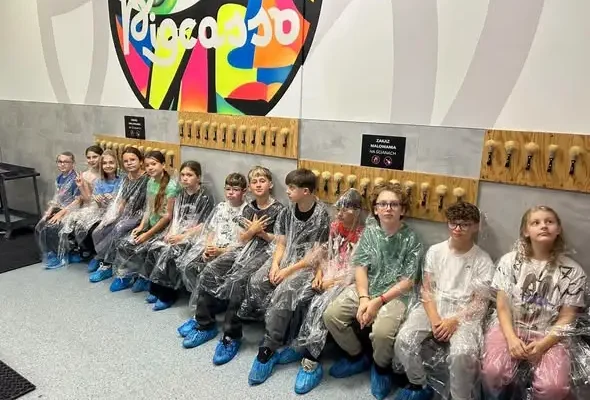Klasa 5a ze szkoły w Pilawie odkrywała sztukę w Pigcasso we Wrocławiu