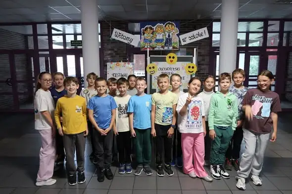 Kolorowy Piątek w Szkole Podstawowej nr 1 w Dzierżoniowie