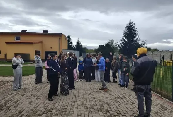 Sukces spaceru z psami ze schroniska AZYL w Dzierżoniowie