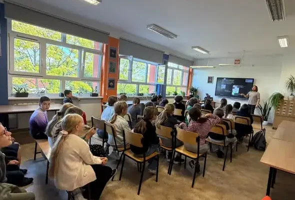 Uczniowie z Piławy uczą się higieny cyfrowej – drugie warsztaty za nimi
