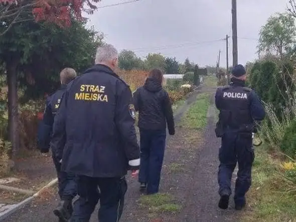 Bielawa: dzielnicowi i straż miejska pomagają osobom bezdomnym