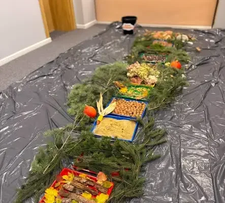 Jesienny las i kuchnia pełna darów jesieni – tak bawili się najmłodsi w klubiku dziecięcym